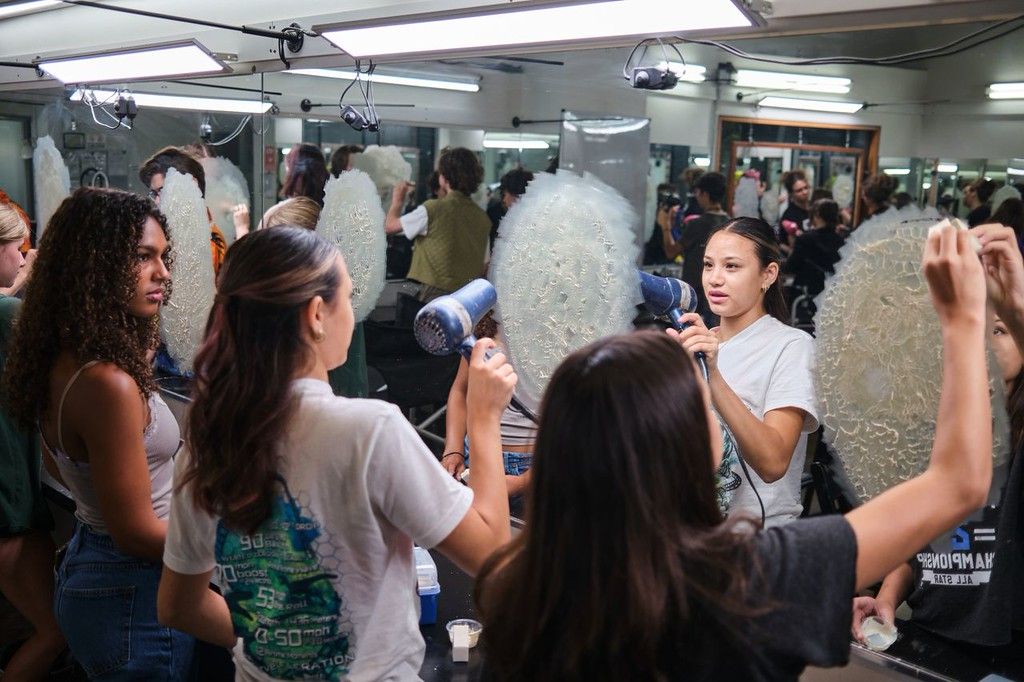 How to Work with Latex, Silicone and Prosthetics Safely?