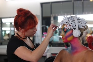 Salary of standard makeup artist in USA
